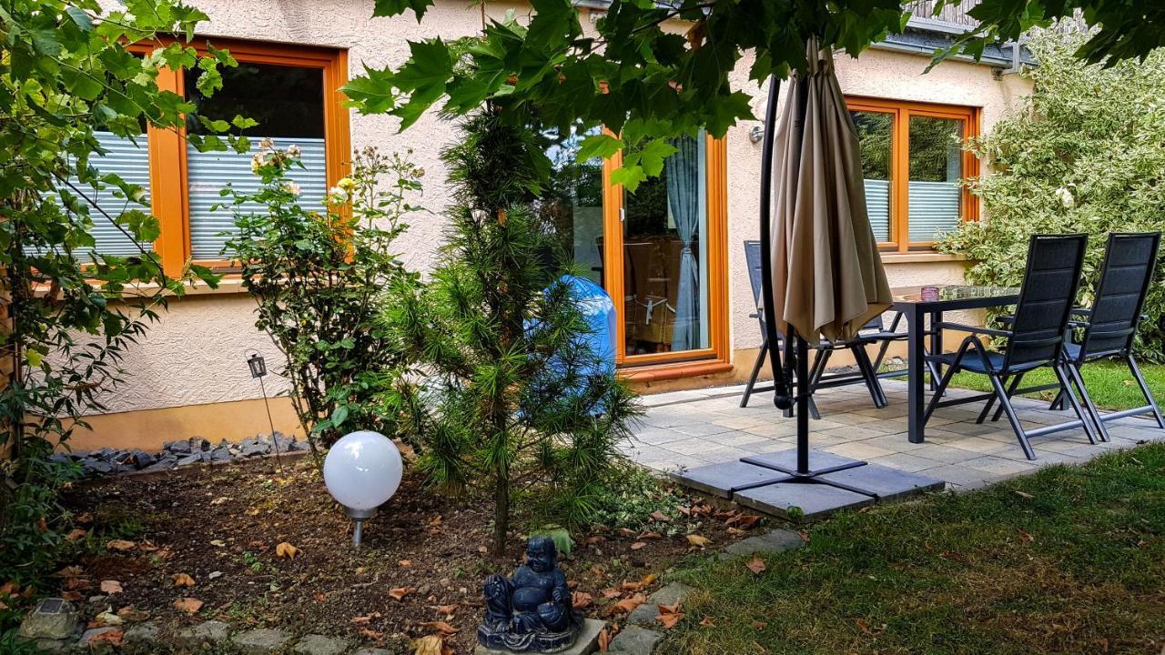 Ferienwohnung Reuscher, Trier-Newel Экстерьер фото